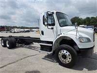 2017 Freightliner M2