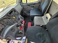 2015 Freightliner M2