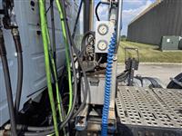 2016 Volvo VNL64T