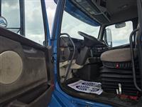 2017 Volvo VNL64T