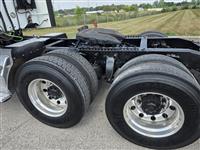 2014 Freightliner Coronado 122 SD