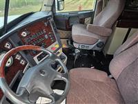 2014 Freightliner Coronado 122 SD