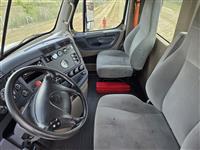 2018 Freightliner Cascadia 125