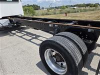 2017 Peterbilt 337