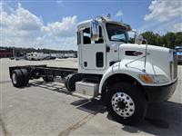 2017 Peterbilt 337