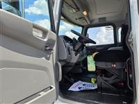 2017 Peterbilt 337