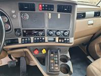 2017 Kenworth T880