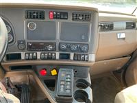 2015 Kenworth T880