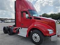 2017 Kenworth T880