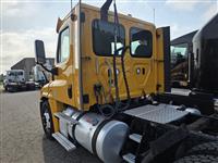 2018 Freightliner Cascadia 125