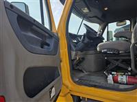 2018 Freightliner Cascadia 125