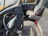 2018 Freightliner Cascadia 125