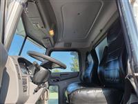 2014 Peterbilt 337