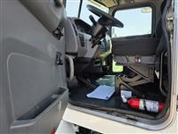 2013 Peterbilt 337