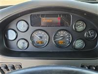 2013 Peterbilt 337