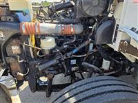 2013 Peterbilt 337