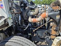 2013 Peterbilt 337