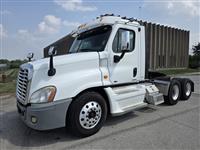2011 Freightliner Cascadia 125