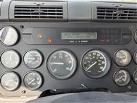 2011 Freightliner Cascadia 125