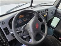 2013 Peterbilt 337