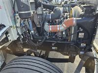 2016 Peterbilt 337