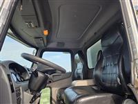 2016 Peterbilt 337