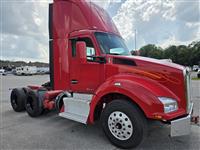 2017 Kenworth T880