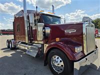 2020 Kenworth W900L