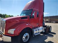 2017 Kenworth T880