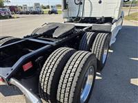 2020 Volvo VNL760