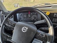 2020 Volvo VNL760