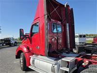 2017 Kenworth T880