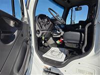 2014 Freightliner M2