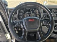 2017 Peterbilt 579