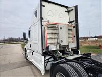 2021 Freightliner Cascadia 126