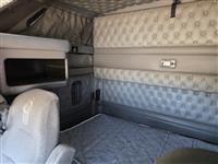 2005 Kenworth T600