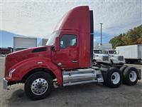 2016 Kenworth T880