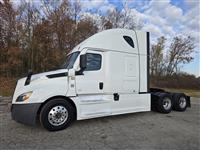 2021 Freightliner Cascadia 126