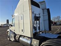 2017 Peterbilt 579