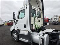2021 Freightliner Cascadia 116