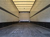 2005 Freightliner M2