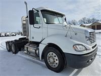 2016 Freightliner Columbia 120