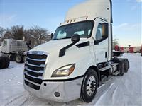 2023 Freightliner Cascadia 116