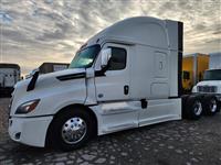 2020 Freightliner Cascadia 126
