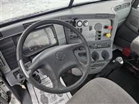 2016 Freightliner Columbia 120