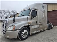 2014 Freightliner Cascadia 125