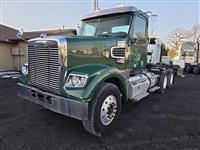 2012 Freightliner Coronado 122 SD