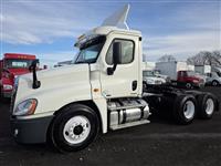 2011 Freightliner Cascadia 125