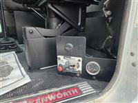 2014 Kenworth T800 Ext Cab