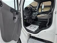 2016 Freightliner M2